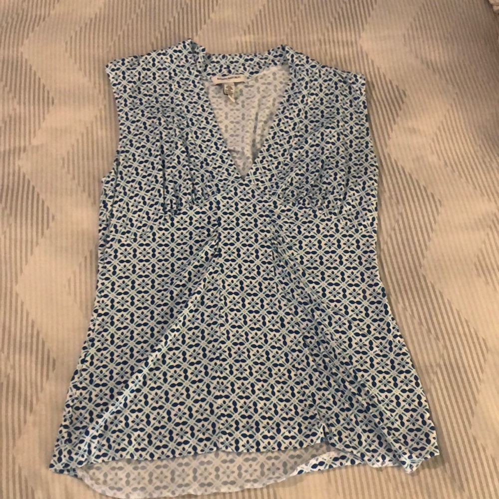 Banana republic sleeveless top